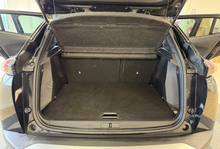 Peugeot 2008 1.5 BLUEHDI EAT8 130 ALLURE / RAPPEL DE CHAINE A JOUR 