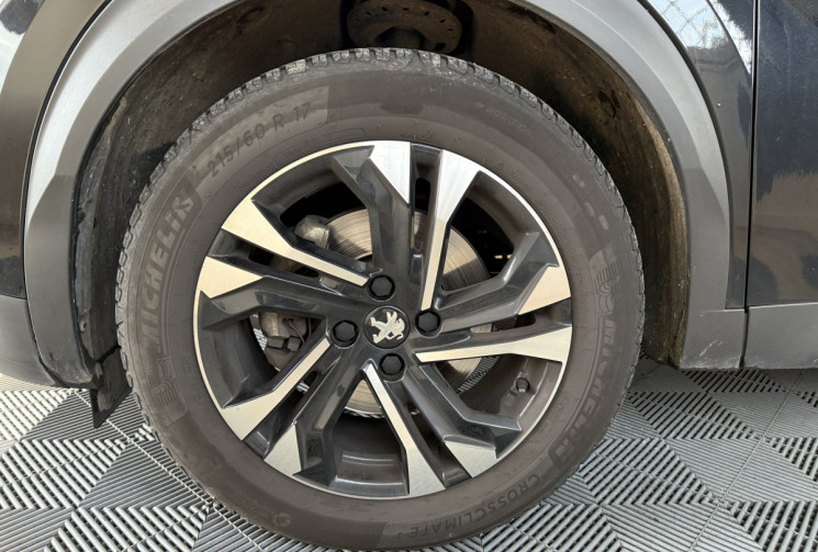 Peugeot 2008 1.5 BLUEHDI EAT8 130 ALLURE / RAPPEL DE CHAINE A JOUR 