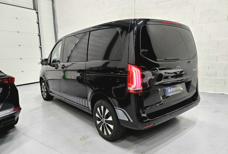 Mercedes Vito 119 cdi 190 cv 4X4 bva mixto select + options 
