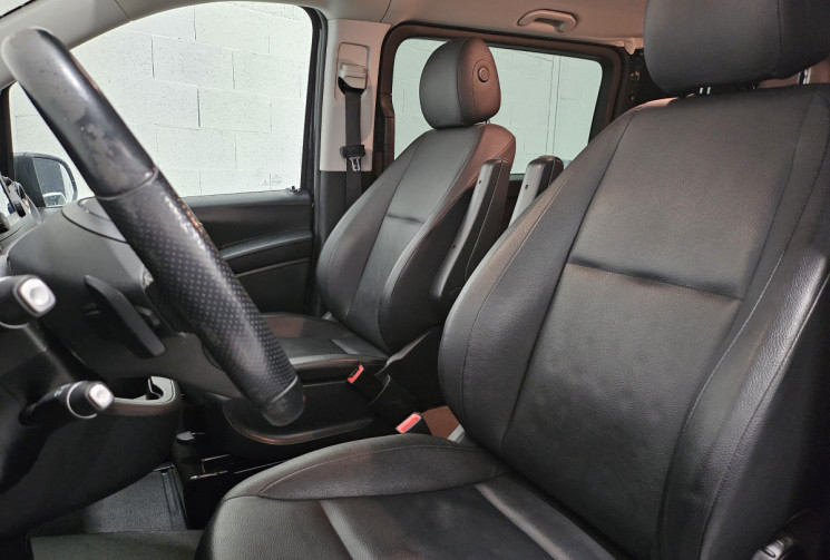 Mercedes Vito 119 cdi 190 cv 4X4 bva mixto select + options / tva recup Mercedes Vito 119 cdi 190 cv 4X4 bva mixto select + options / tva recup
