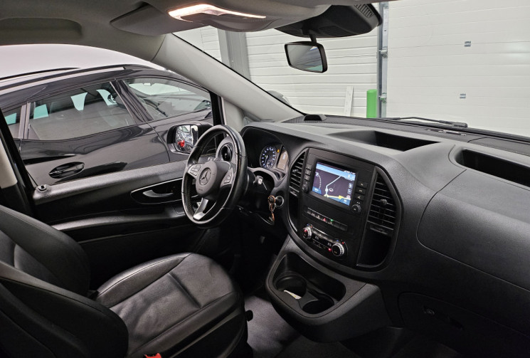 Mercedes Vito 119 cdi 190 cv 4X4 bva mixto select + options / tva recup Mercedes Vito 119 cdi 190 cv 4X4 bva mixto select + options / tva recup