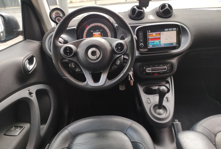 SMART Fortwo (453) 0.9 TI Coupé twinamic  90 cv Boîte auto PRIME SMART Fortwo (453) 0.9 TI Coupé twinamic  90 cv Boîte auto PRIME
