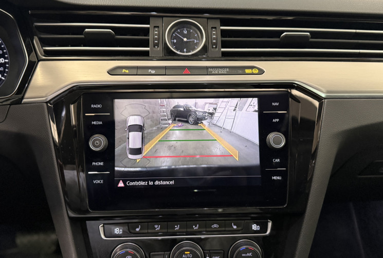 Volkswagen Passat 2.0 TDI 150 CARAT * Toit ovrant / CarPlay / Caméra / Cuir Alcantara / DSG7
