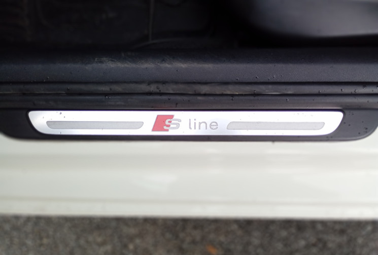 Audi A1 SPORTBACK 1.4 TFSI 122 ch *S-Line / Toit Ouvrant / Config Exceptionnelle