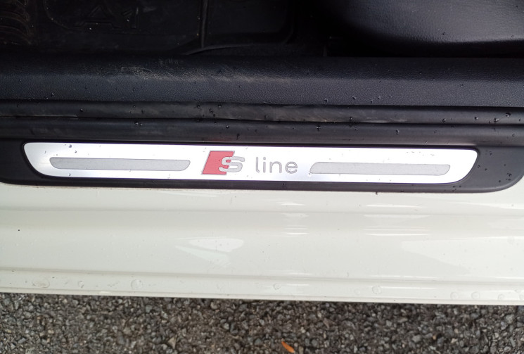 Audi A1 SPORTBACK 1.4 TFSI 122 ch *S-Line / Toit Ouvrant / Config Exceptionnelle