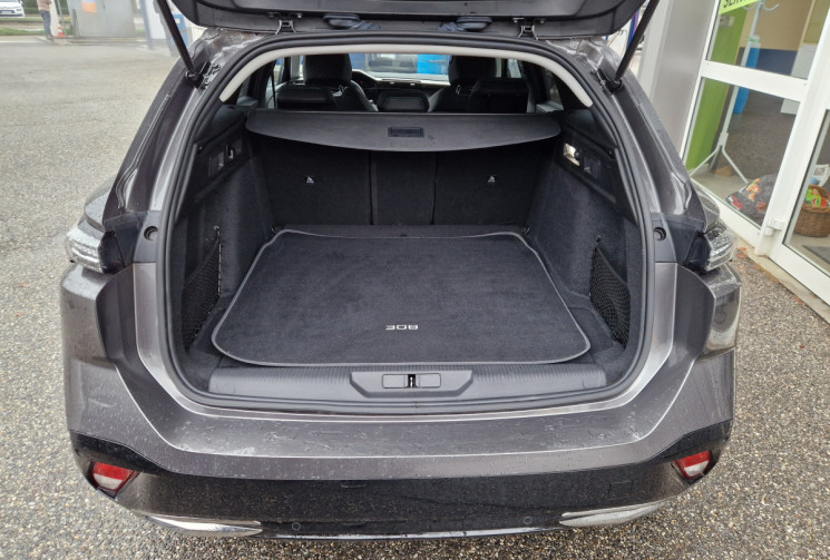 Peugeot 308 SW 1.2 130ch BVM6 Allure Pack Peugeot 308 SW 1.2 130ch BVM6 Allure Pack