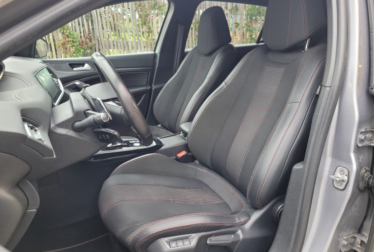 Peugeot 308 1.2 PURETECH GT LINE EAT8