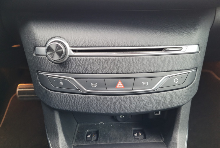 Peugeot 308 1.2 PURETECH GT LINE EAT8