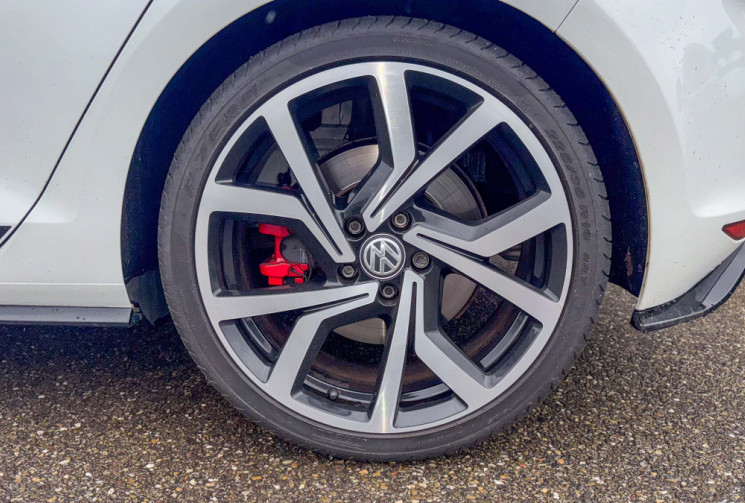 Volkswagen Golf VII 2.0 TSI Clubsport DSG 5P entretien VW Volkswagen Golf VII 2.0 TSI Clubsport DSG 5P entretien VW