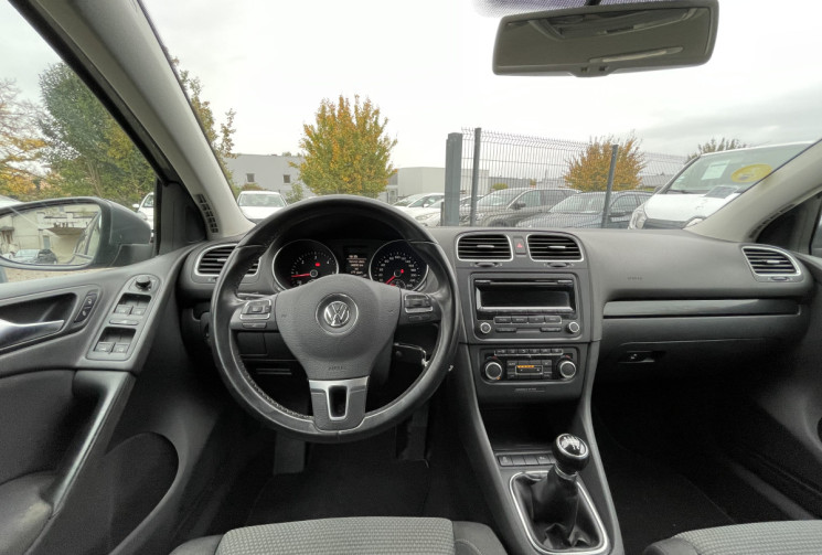 Volkswagen Golf 1.6 TDI / 105 CH / CONFORTLINE Volkswagen Golf 1.6 TDI / 105 CH / CONFORTLINE
