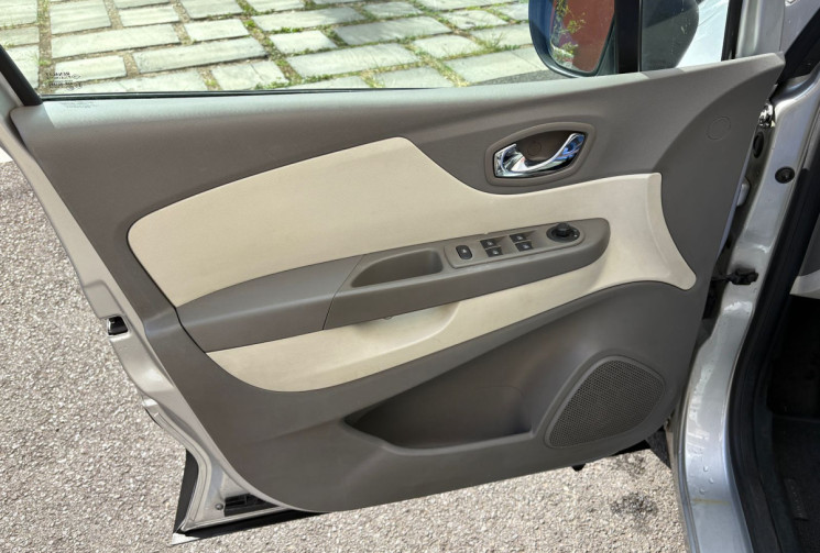 Renault Captur  I 0.9 TCe 12V eco2 S&S 90 cv LIFE ENERGY