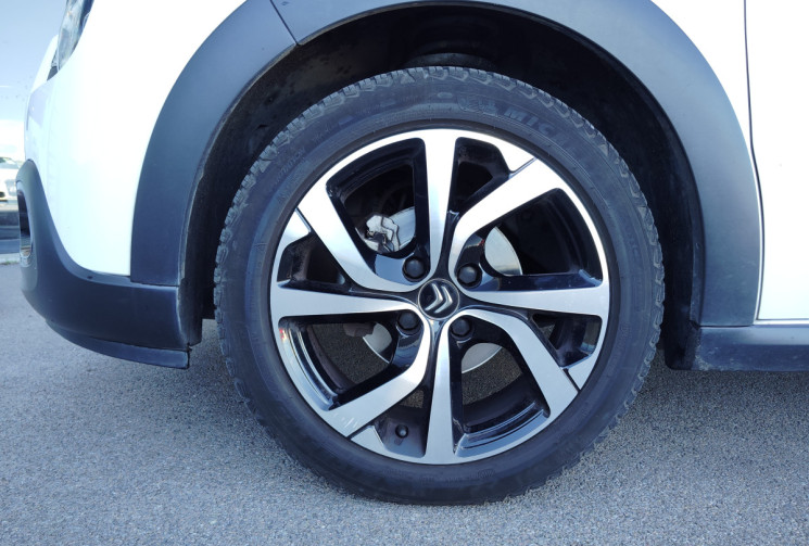 Citroën C3 1.2 PureTech 110ch S&S Shine 124g