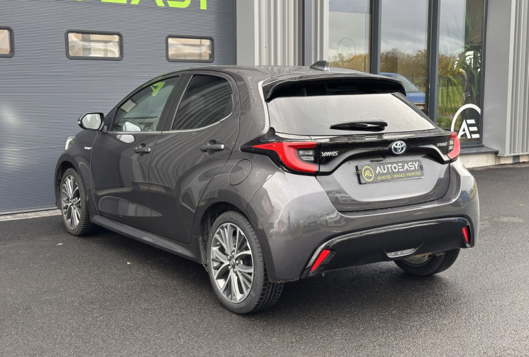 Toyota Yaris 1.5 VVTI 116cv Hybrid E-CVT Iconic - JBL - CAMERA - CUIR - HUD Toyota Yaris 1.5 VVTI 116cv Hybrid E-CVT Iconic - JBL - CAMERA - CUIR - HUD