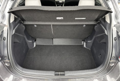 Toyota Yaris 1.5 VVTI 116cv Hybrid E-CVT Iconic - JBL - CAMERA - CUIR - HUD Toyota Yaris 1.5 VVTI 116cv Hybrid E-CVT Iconic - JBL - CAMERA - CUIR - HUD