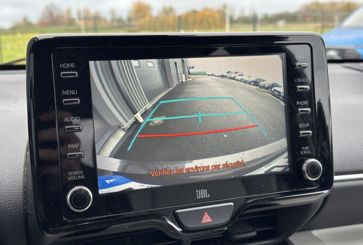 Toyota Yaris 1.5 VVTI 116cv Hybrid E-CVT Iconic - JBL - CAMERA - CUIR - HUD Toyota Yaris 1.5 VVTI 116cv Hybrid E-CVT Iconic - JBL - CAMERA - CUIR - HUD