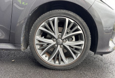 Toyota Yaris 1.5 VVTI 116cv Hybrid E-CVT Iconic - JBL - CAMERA - CUIR - HUD Toyota Yaris 1.5 VVTI 116cv Hybrid E-CVT Iconic - JBL - CAMERA - CUIR - HUD