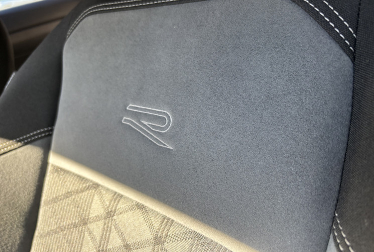 Volkswagen Polo VI Phase 2 1.0 TSI R LINE 95CH CARPLAY-CAMERA - GARANTIE VW 2028 Volkswagen Polo VI Phase 2 1.0 TSI R LINE 95CH CARPLAY-CAMERA - GARANTIE VW 2028