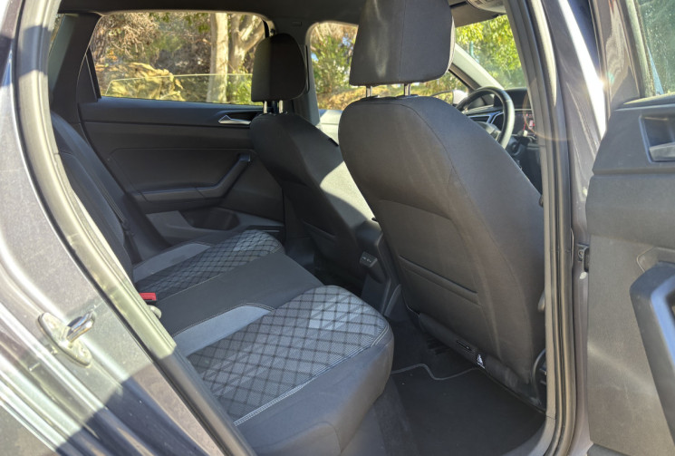 Volkswagen Polo VI Phase 2 1.0 TSI R LINE 95CH CARPLAY-CAMERA - GARANTIE VW 2028 Volkswagen Polo VI Phase 2 1.0 TSI R LINE 95CH CARPLAY-CAMERA - GARANTIE VW 2028