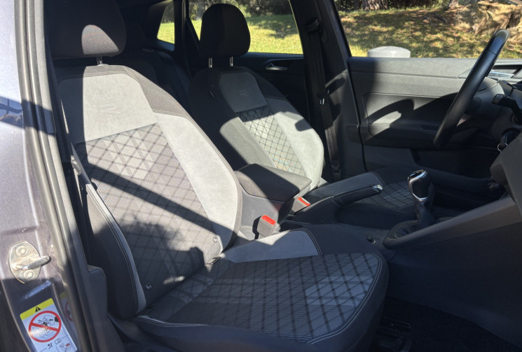 Volkswagen Polo VI Phase 2 1.0 TSI R LINE 95CH CARPLAY-CAMERA - GARANTIE VW 2028 Volkswagen Polo VI Phase 2 1.0 TSI R LINE 95CH CARPLAY-CAMERA - GARANTIE VW 2028