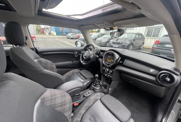 Mini Mini One D 95ch * Blackfriars *toit ouvrant* ct ok*  Mini Mini One D 95ch * Blackfriars *toit ouvrant* ct ok*