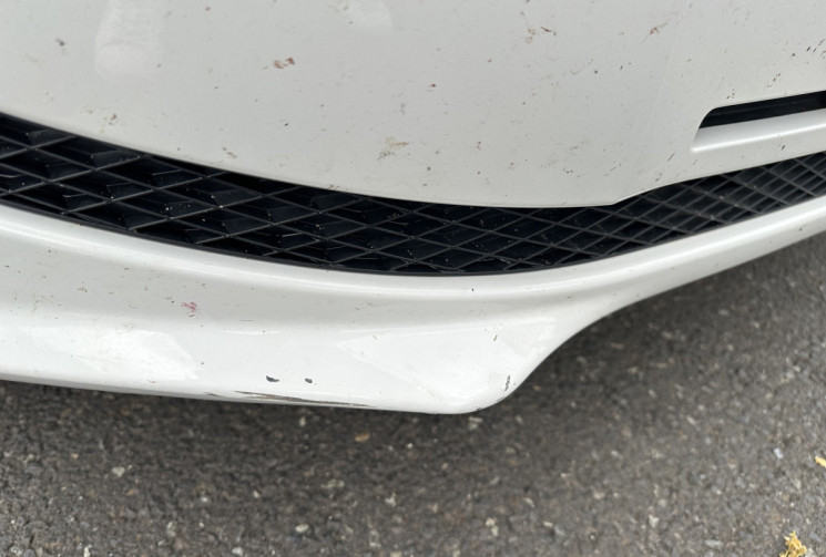 Volkswagen up! 1.0 i WHITE 75  Volkswagen up! 1.0 i WHITE 75