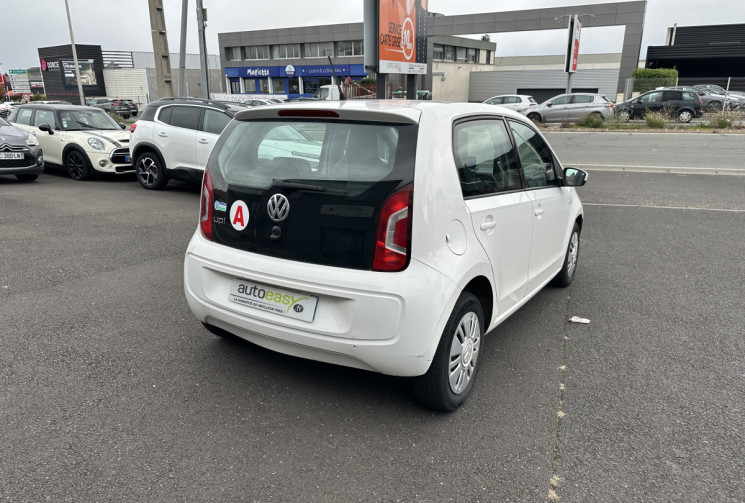 Volkswagen up! 1.0 i WHITE 75  Volkswagen up! 1.0 i WHITE 75