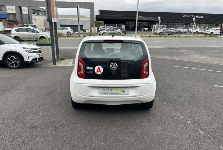 Volkswagen up! 1.0 i WHITE 75  Volkswagen up! 1.0 i WHITE 75