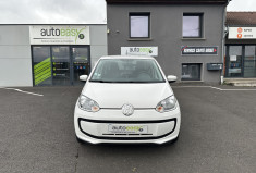Volkswagen up! 1.0 i WHITE 75  Volkswagen up! 1.0 i WHITE 75