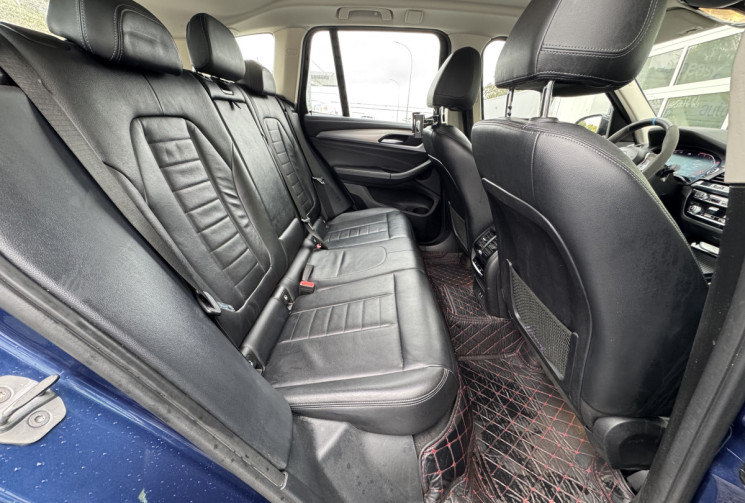 BMW X3 sDrive 18dA 150ch Luxury