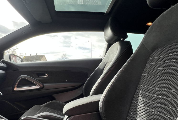 Volkswagen Scirocco 1.4 TSI 122 ch 