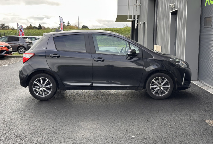 Toyota Yaris 3 1.5 VVTi BVA 111 cv FLEXFUEL ETHANOL - CARPLAY - CLIM - CAMERA Toyota Yaris 3 1.5 VVTi BVA 111 cv FLEXFUEL ETHANOL - CARPLAY - CLIM - CAMERA