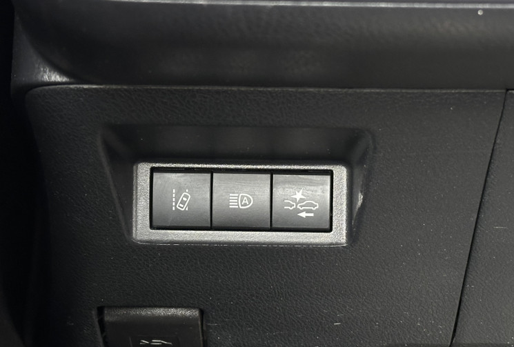 Toyota Yaris 3 1.5 VVTi BVA 111 cv FLEXFUEL ETHANOL - CARPLAY - CLIM - CAMERA Toyota Yaris 3 1.5 VVTi BVA 111 cv FLEXFUEL ETHANOL - CARPLAY - CLIM - CAMERA