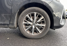 Toyota Yaris 3 1.5 VVTi BVA 111 cv FLEXFUEL ETHANOL - CARPLAY - CLIM - CAMERA Toyota Yaris 3 1.5 VVTi BVA 111 cv FLEXFUEL ETHANOL - CARPLAY - CLIM - CAMERA