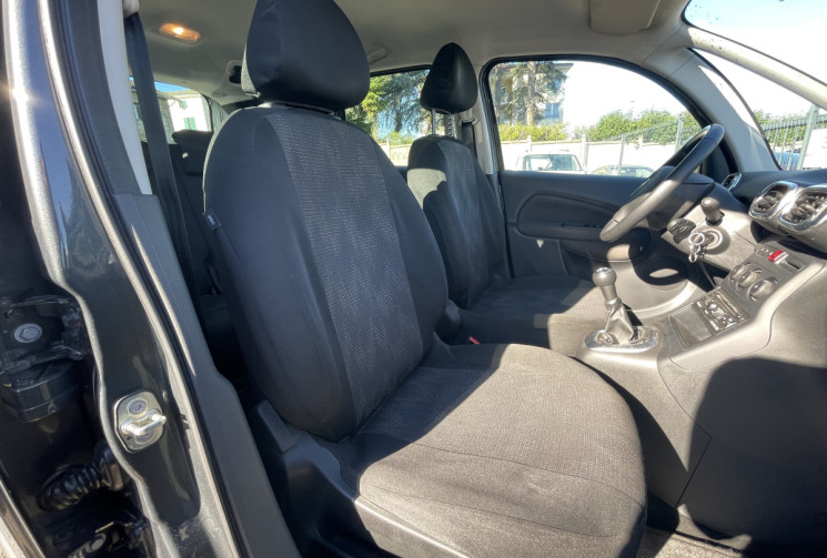 Citroën C3 Picasso 1.2 / 110 CH / MONOSPACE Citroën C3 Picasso 1.2 / 110 CH / MONOSPACE