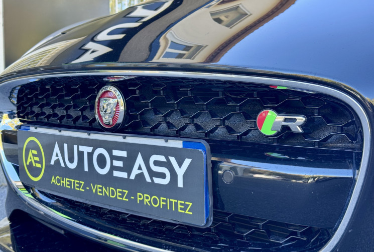 Jaguar F-Type Coupé  R 5.0 S/C V8 550 ch AWD / 26 000 km / Entretien Jaguar Jaguar F-Type Coupé  R 5.0 S/C V8 550 ch AWD / 26 000 km / Entretien Jaguar