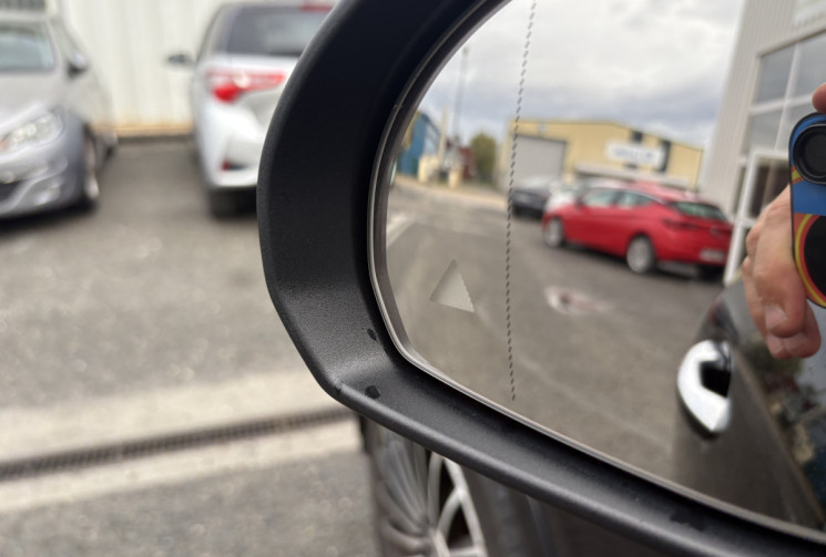 Mercedes GLC 300e AMG Line 313ch 4Matic 9G-Tronic * Full Options * TO * Burmester Mercedes GLC 300e AMG Line 313ch 4Matic 9G-Tronic * Full Options * TO * Burmester