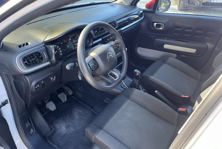 Citroën C3 1.2 PureTech 82 Feel / Distribution OK / CarPlay Android Auto / Radars AR Citroën C3 1.2 PureTech 82 Feel / Distribution OK / CarPlay Android Auto / Radars AR