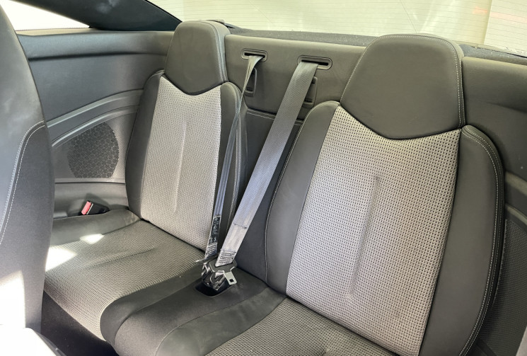 Peugeot RCZ 1.6 THP 16v  Peugeot RCZ 1.6 THP 16v