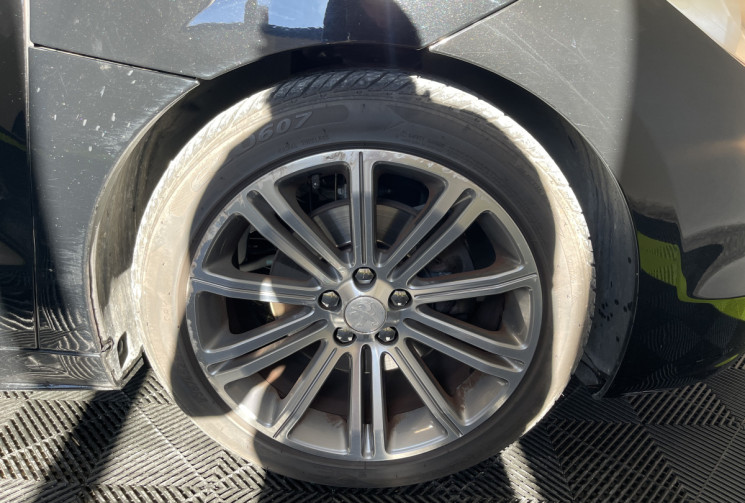 Peugeot RCZ 1.6 THP 16v  Peugeot RCZ 1.6 THP 16v