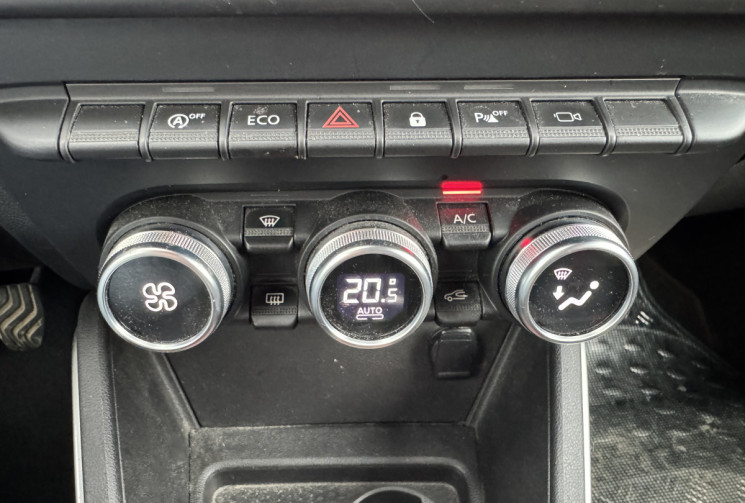 Dacia Duster 1.3 TCe 130ch FAP Techroad 4x2 / 1ER MAIN / SUIVI COMPLET / CAMERA / GPS