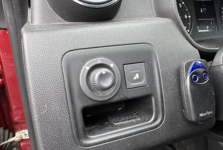 Dacia Duster 1.3 TCe 130ch FAP Techroad 4x2 / 1ER MAIN / SUIVI COMPLET / CAMERA / GPS