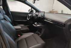 MG MG4 64kwh Luxury Pebble Black 204 ch tva récupérable MG MG4 64kwh Luxury Pebble Black 204 ch tva récupérable