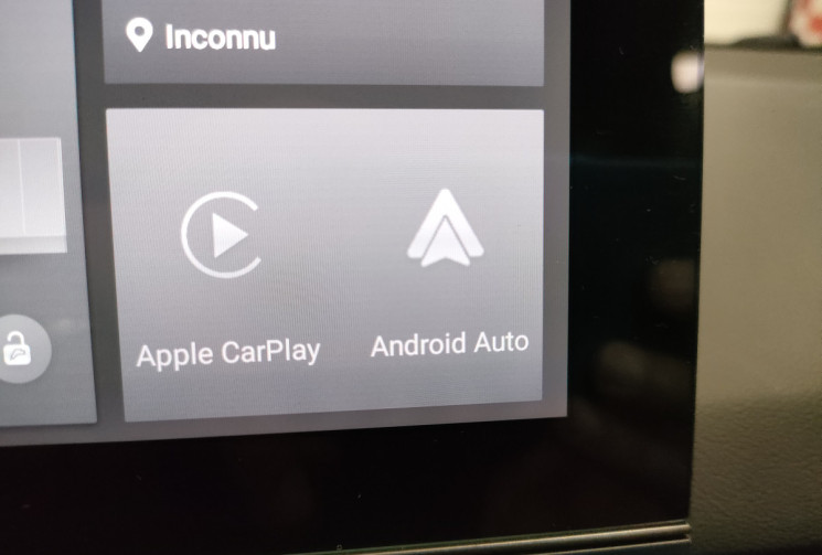 MG MG4 64kwh Luxury Pebble Black 204 ch tva récupérable MG MG4 64kwh Luxury Pebble Black 204 ch tva récupérable