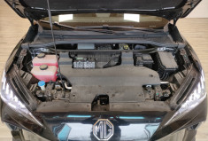 MG MG4 64kwh Luxury Pebble Black 204 ch tva récupérable MG MG4 64kwh Luxury Pebble Black 204 ch tva récupérable