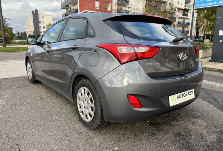 Hyundai i30 II HB 1.6 CRDi Blue Drive 110 cv Hyundai i30 II HB 1.6 CRDi Blue Drive 110 cv