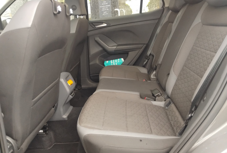 Volkswagen T-Cross 1.0 TSI DSG7 110 Carat - Suivi Complet - Caméra de Recul - Attache amovible Volkswagen T-Cross 1.0 TSI DSG7 110 Carat - Suivi Complet - Caméra de Recul - Attache amovible