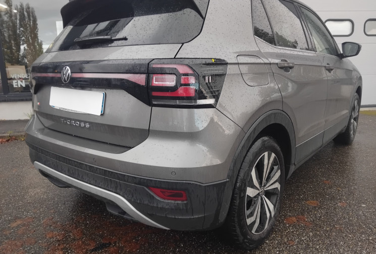 Volkswagen T-Cross 1.0 TSI DSG7 110 Carat - Suivi Complet - Caméra de Recul - Attache amovible Volkswagen T-Cross 1.0 TSI DSG7 110 Carat - Suivi Complet - Caméra de Recul - Attache amovible