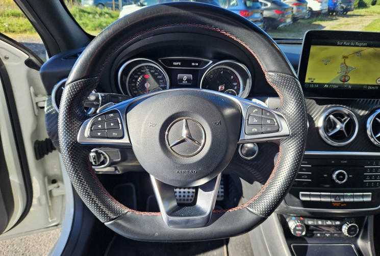 Mercedes Classe A 220 (W176) 2.2 CDI 177 4 MATIC 7G-DCT FASCINATION AMG Mercedes Classe A 220 (W176) 2.2 CDI 177 4 MATIC 7G-DCT FASCINATION AMG