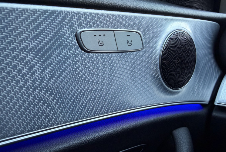 Mercedes CLASSE E 220d 197 AVANTGARDE LINE 9G-TRONIC  Mercedes CLASSE E 220d 197 AVANTGARDE LINE 9G-TRONIC