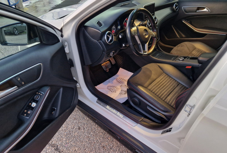 Mercedes GLA 220 CDi 170 4MATIC 7G-DCT Fascination Pack AMG